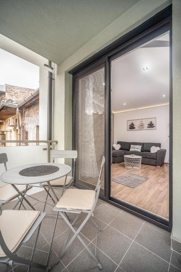 Grace Pine Apartment 3 Βουδαπέστη Εξωτερικό φωτογραφία
