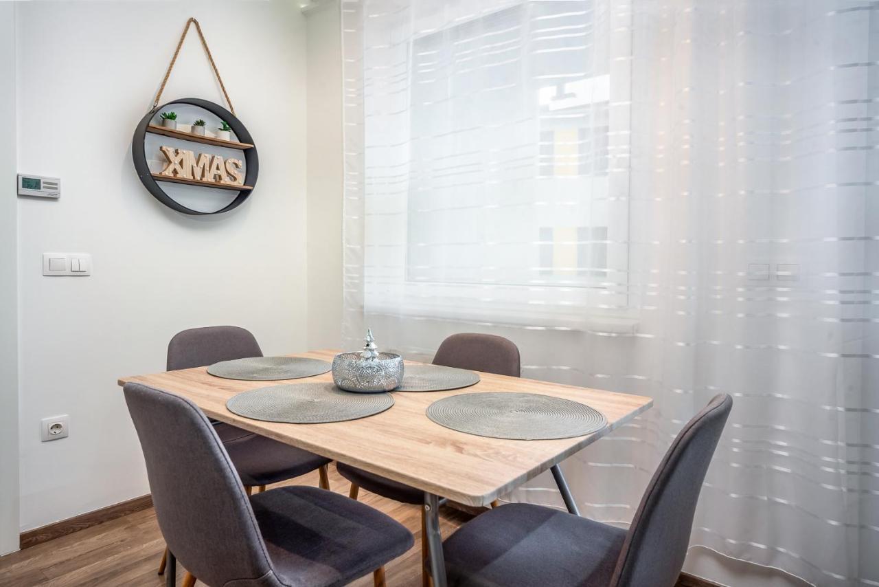 Grace Pine Apartment 3 Βουδαπέστη Εξωτερικό φωτογραφία